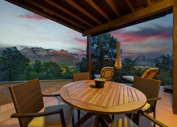 Luxury Uptown With Views And Hot Tub Sedona